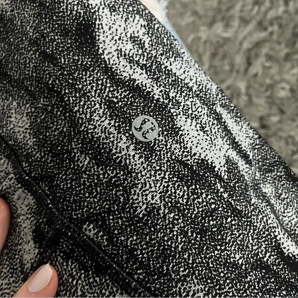 Lululemon wunder under 21� leggings size 4